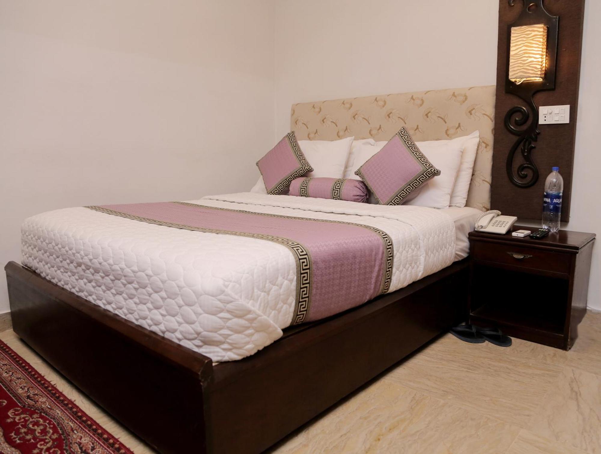 Shelton Hotel Lahore Exteriér fotografie